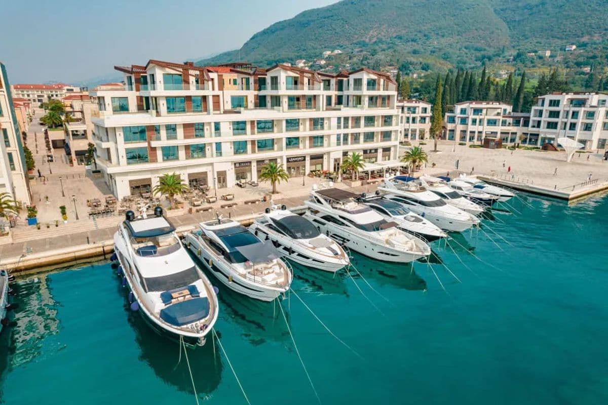 Marina Residences Collection