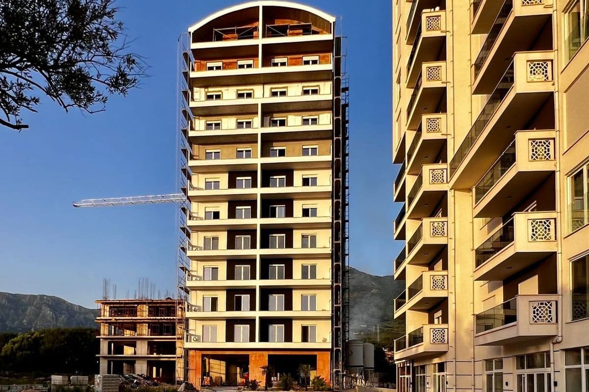 Emerald Residence